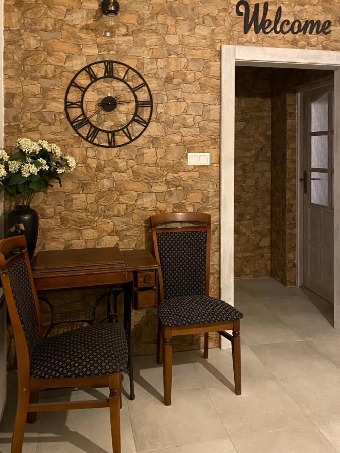 Penzión Vila Petra Bed&Breakfast Veľký Slavkov Esterno foto