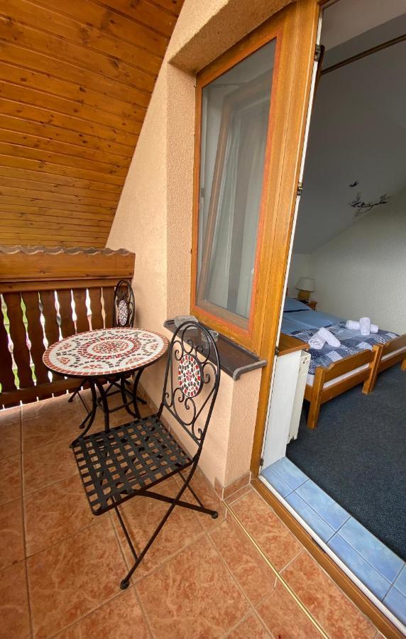 Penzión Vila Petra Bed&Breakfast Veľký Slavkov Esterno foto