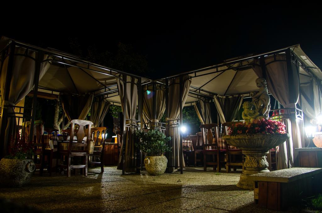 Penzión Vila Petra Bed&Breakfast Veľký Slavkov Esterno foto