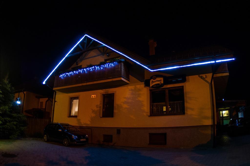 Penzión Vila Petra Bed&Breakfast Veľký Slavkov Esterno foto